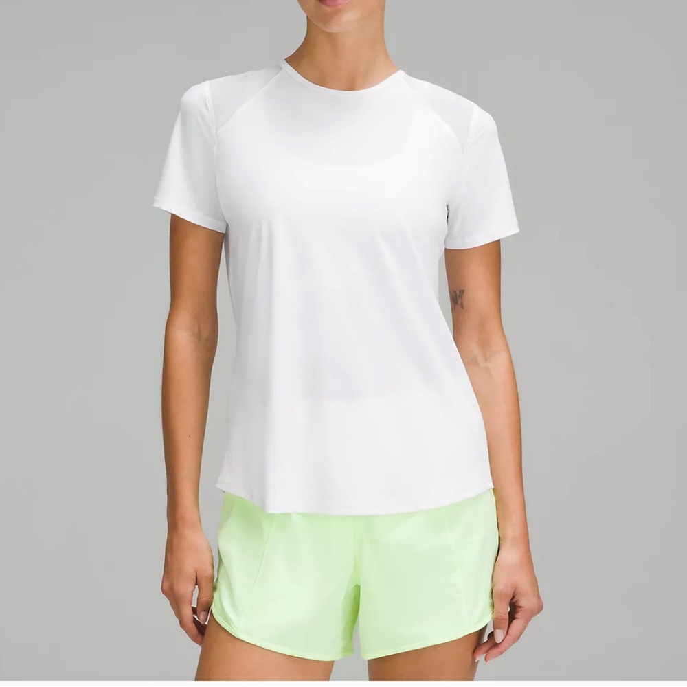 Lululemon Sculpt Short-Sleeve Shirt / Color white / NWT